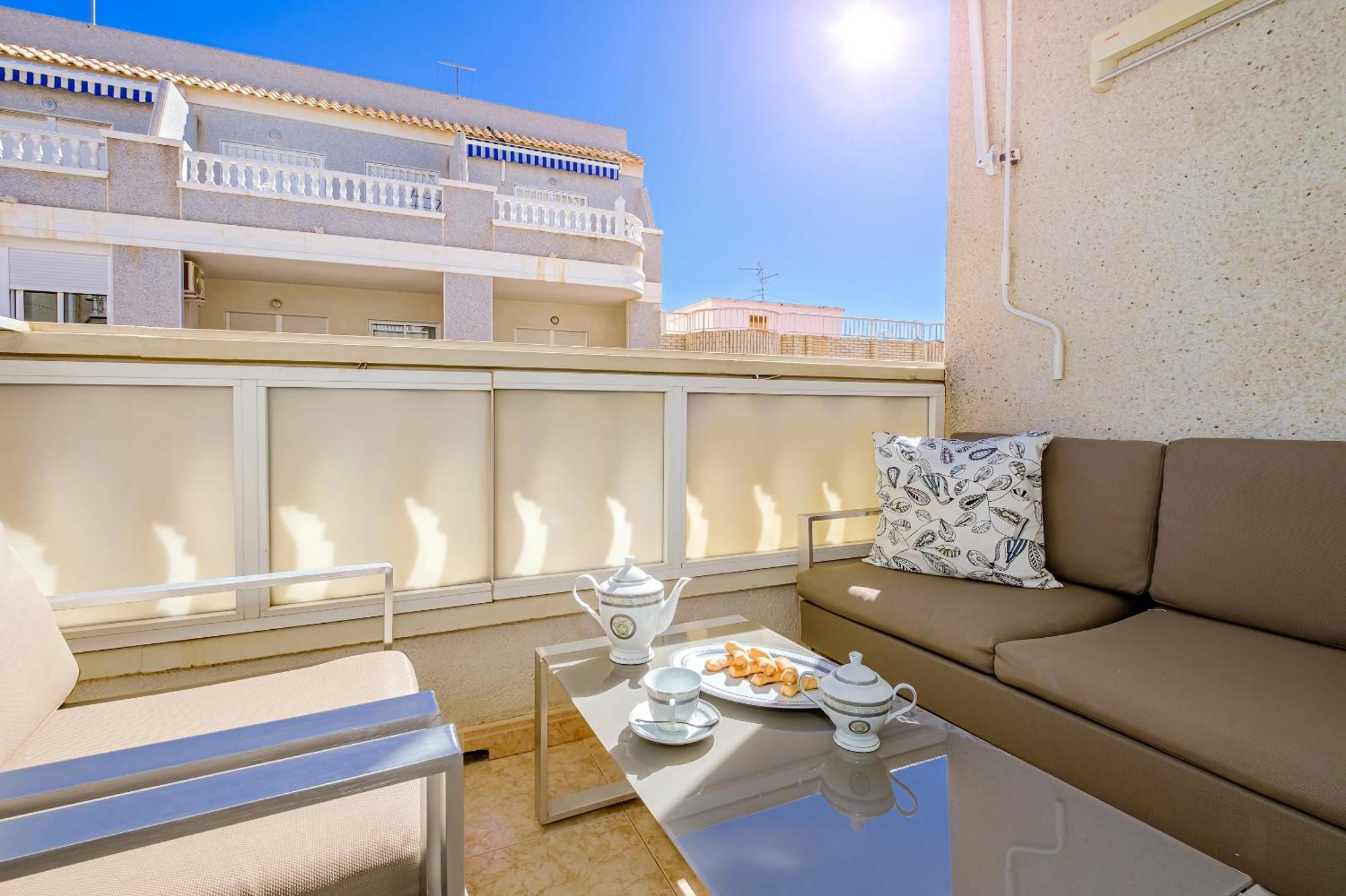 Deluxe Apartment Playa Del Cura Torrevieja Exterior photo